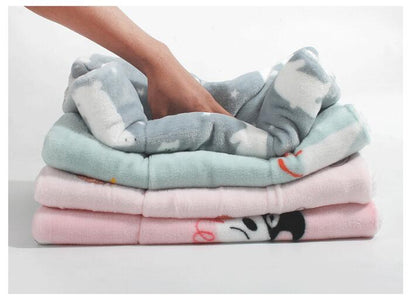 Double-sided blanket mat